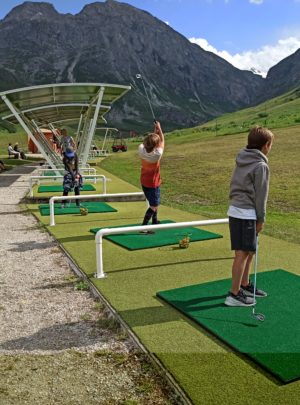 ValTrampo stage practice golf