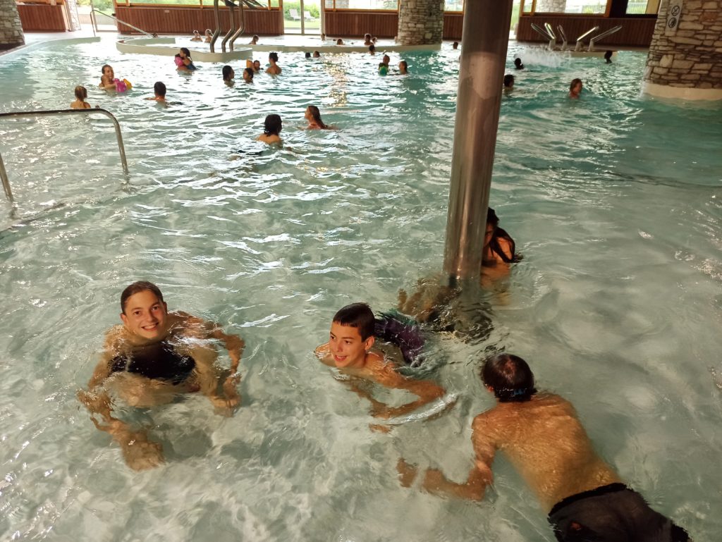 ValTrampo stage loisirs trampoline Piscine centre aquasportif