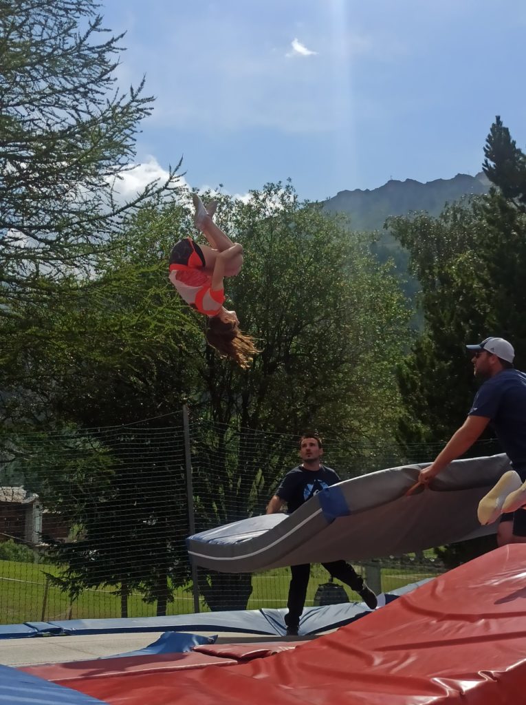 Apolline double arrière trampoline